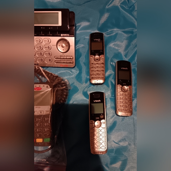 Gently used Vtech phone system and credit card machines - Picture 2 of 3